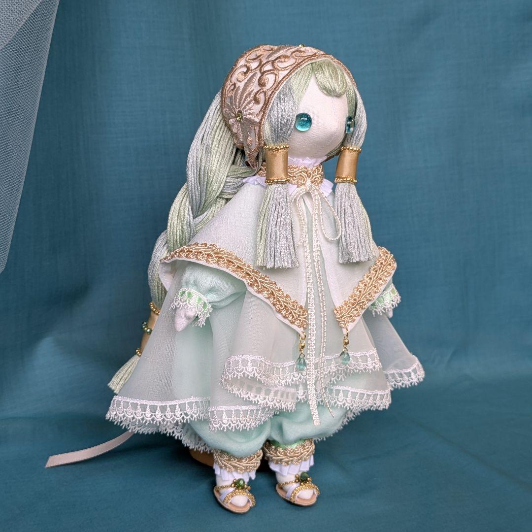 煌めく水の瞳の子　アートドール　ハンドメイドドール