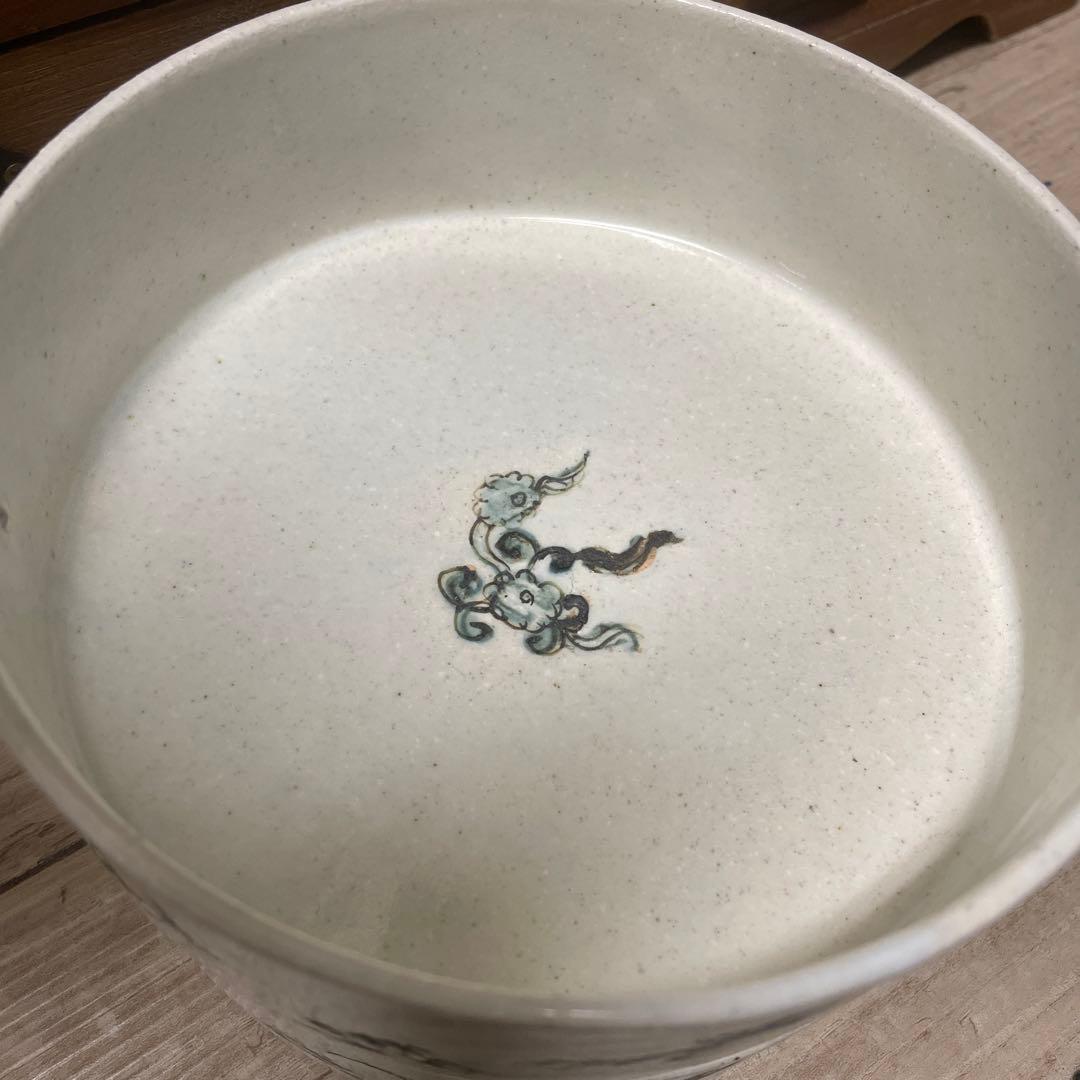 松本郁美　貫入色絵二段重箱（女人神）蓋物