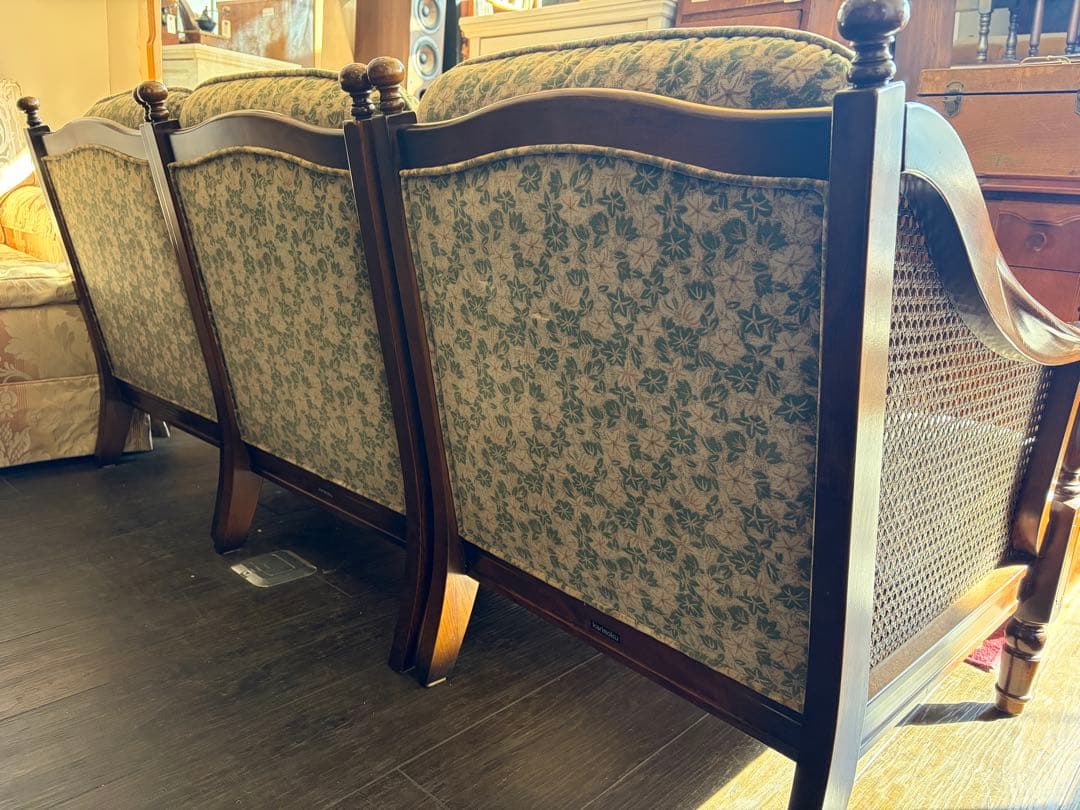 カリモク ソファ 3P 3人掛け 籐 ラタン アームソファ レトロ 花柄