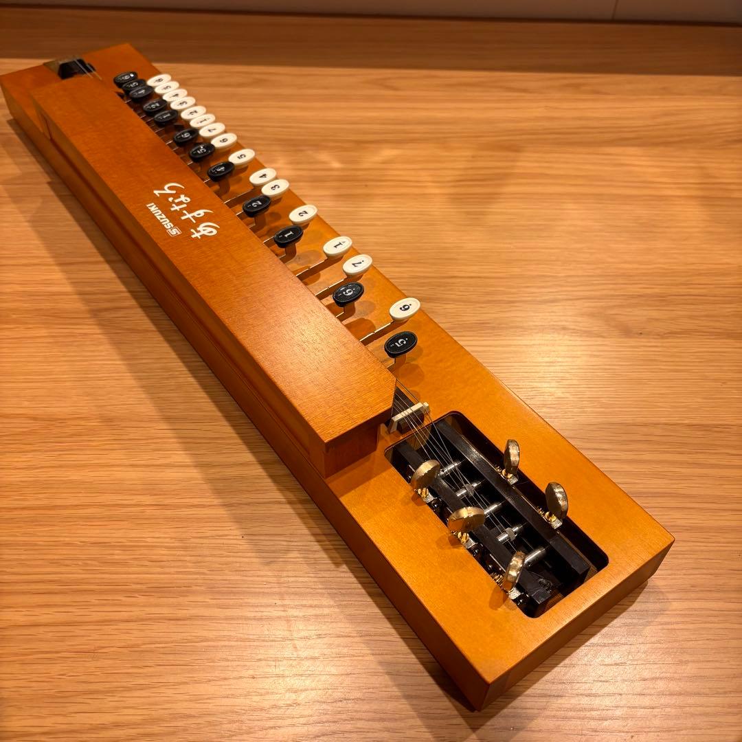 美品　大正琴　SUZUKI あすなろ　教本おまけ付き