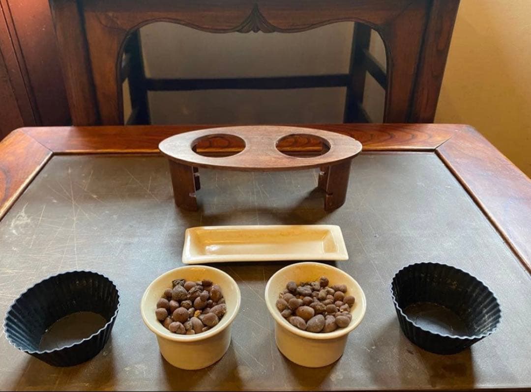 ミニ陶器鉢３点セット・自作付属品付　　一輪挿し・ポット・水耕栽培・観葉　多肉植物