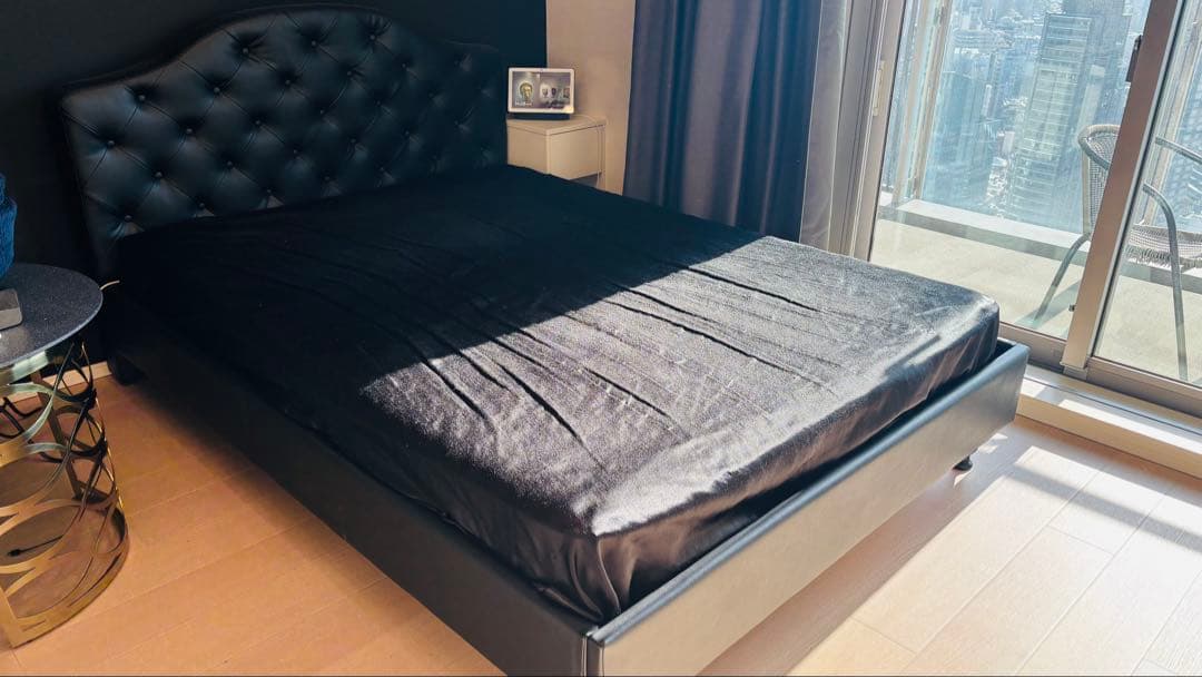 レザー　ダブルベッド　フレーム＆マットレス