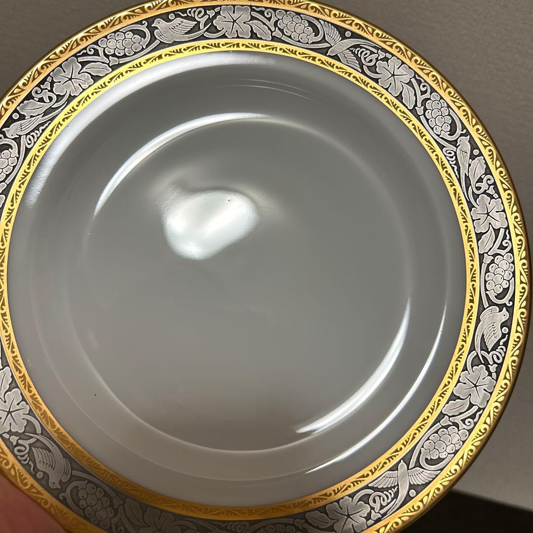 大倉陶園　白金金蝕唐草葡萄　デザートプレート　20.5cm