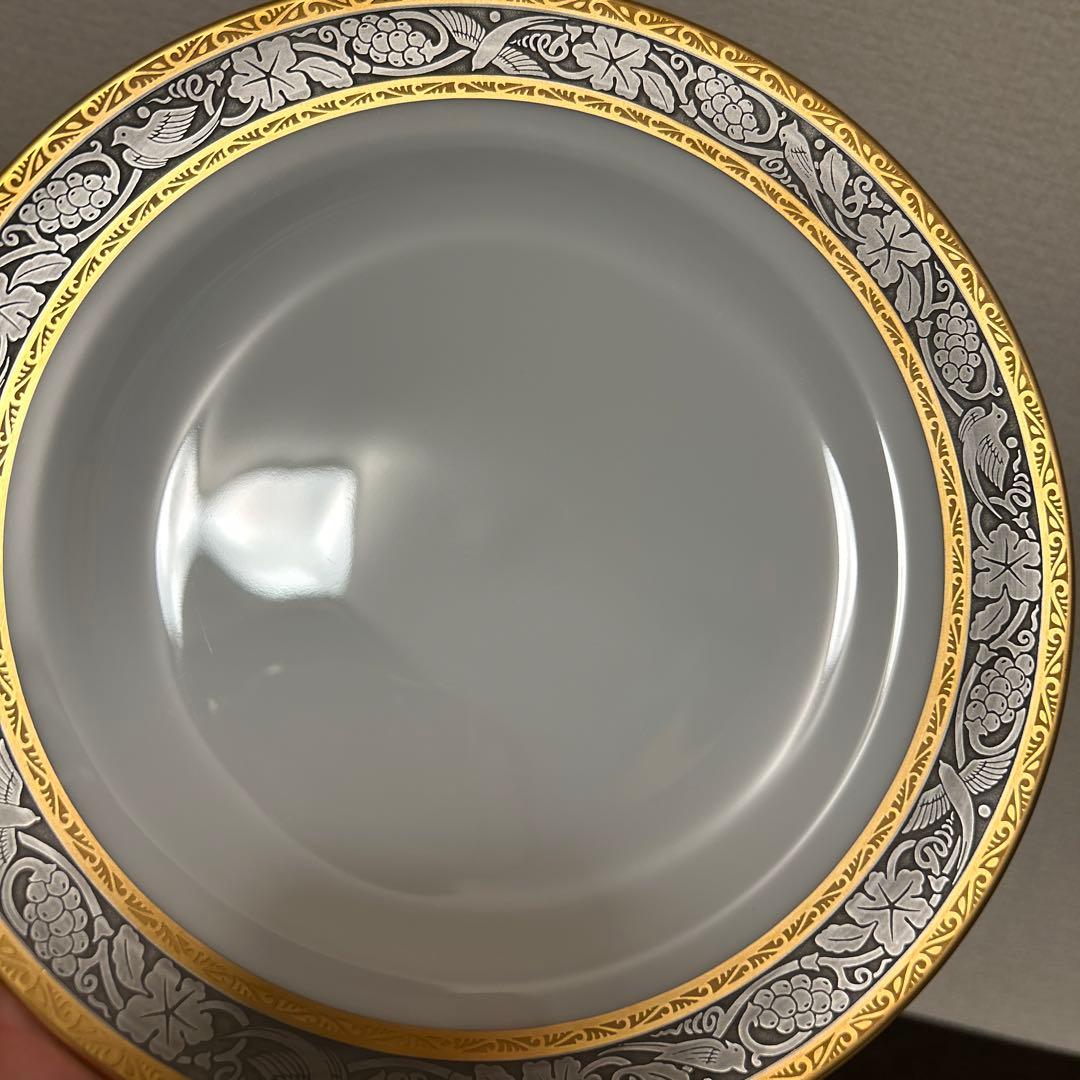 大倉陶園　白金金蝕唐草葡萄　デザートプレート　20.5cm