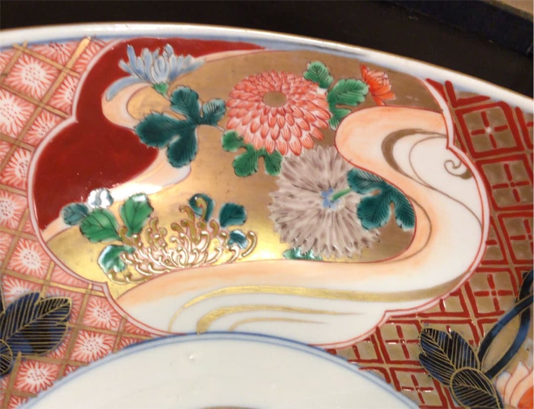 A539 古伊万里 金蘭手　見込菖蒲　窓絵流水菊紋様　大鉢　　1客