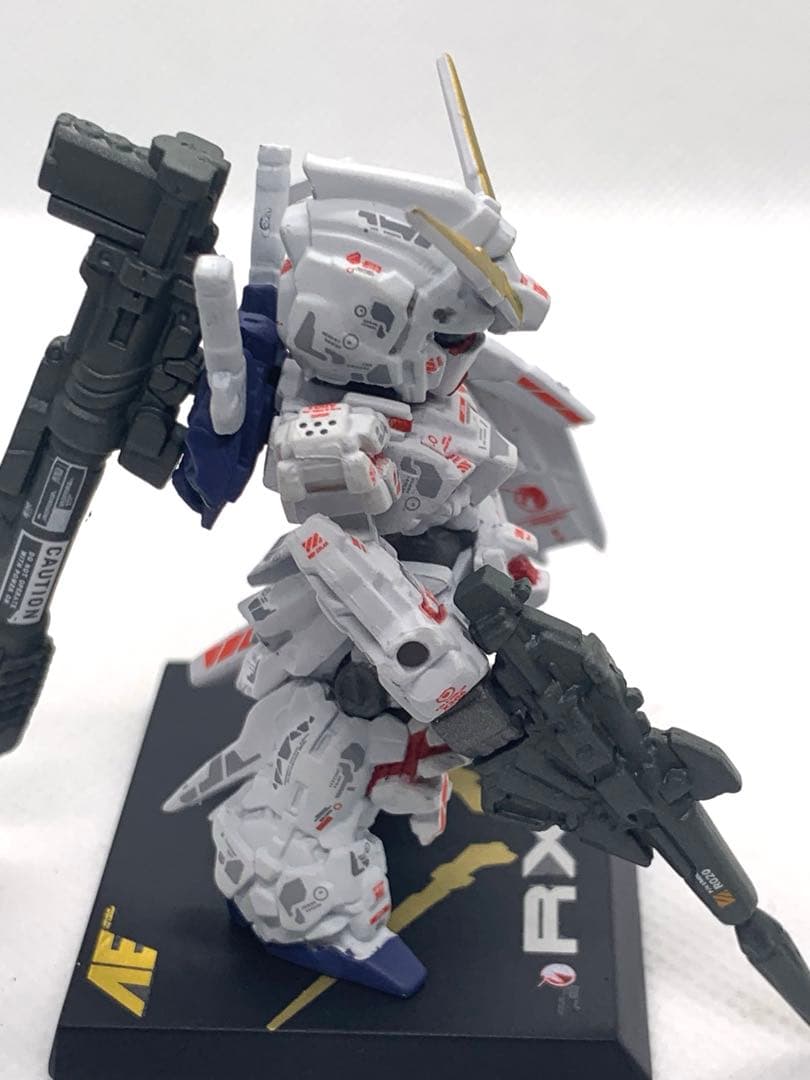 ガンダムコンバージ RX-0 ユニコーン バンシィ