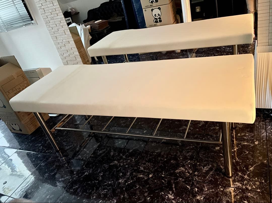 未使用　渋谷区　引取り価格　エステ　ベッド　整体　脱毛