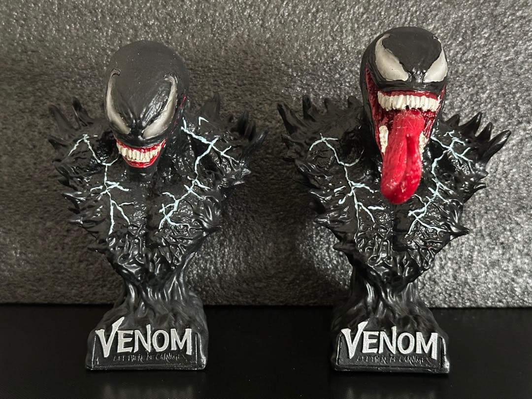 最終値下げ ヴェノム フィギュア スタチュー 2つセット。