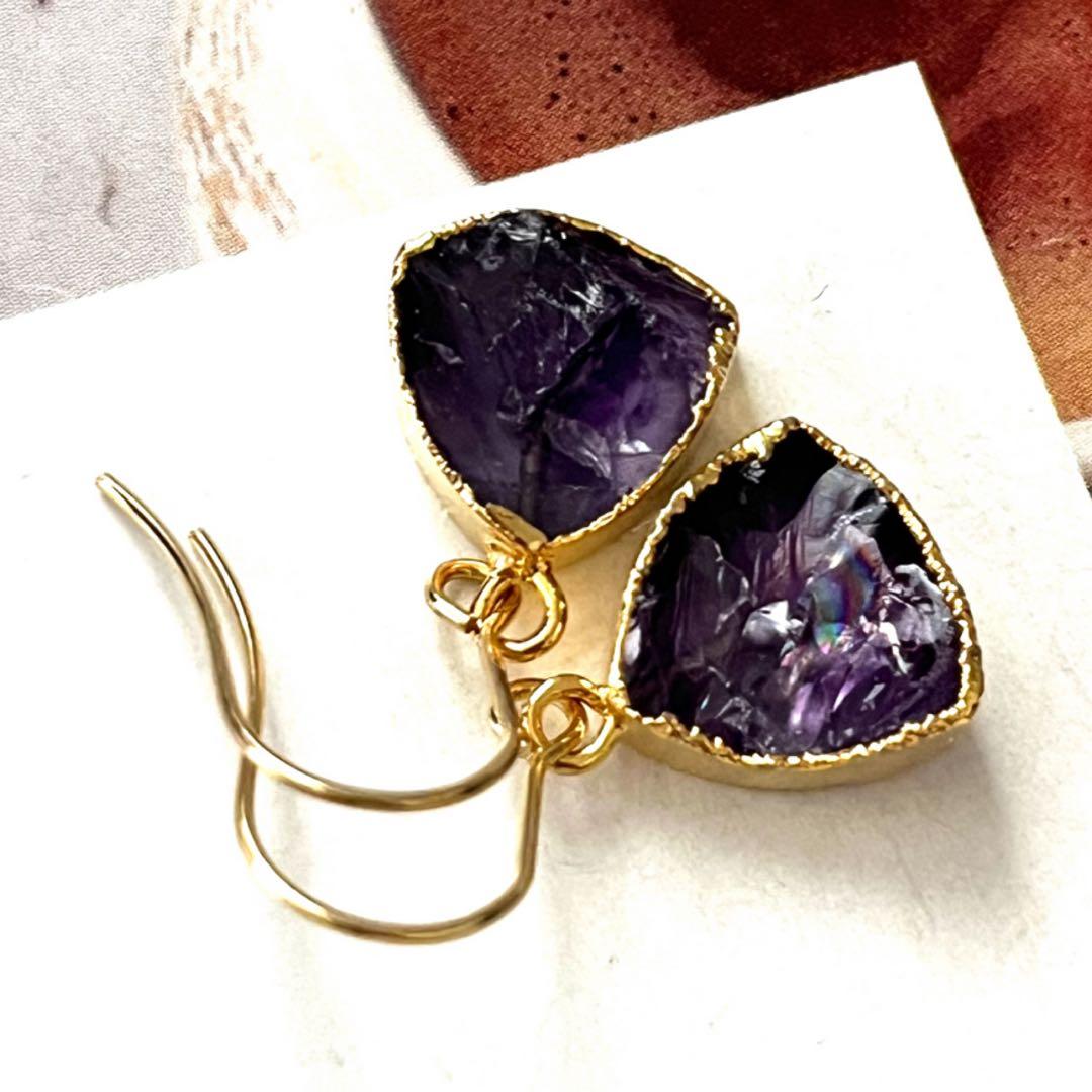 1点作品☆ 枠ロックアメジストピアス　　イヤリングに変更可能☺︎
