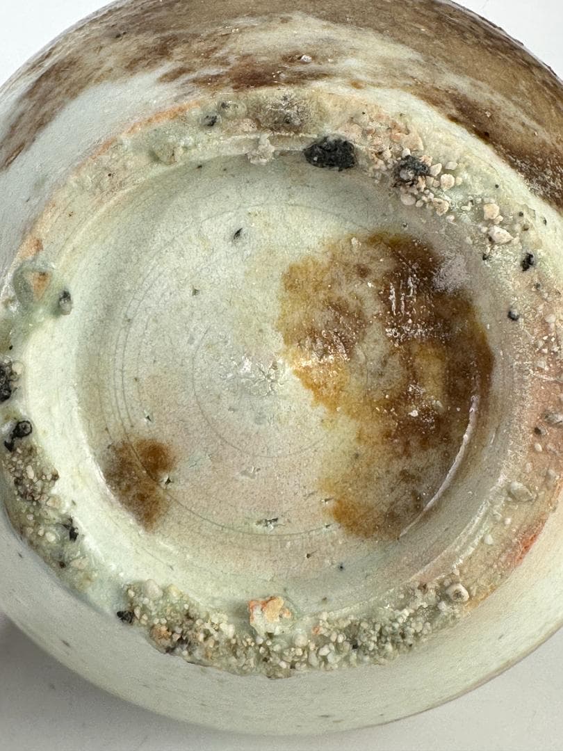 韓国美術　李朝時代　白磁　朝鮮王朝時代　後期の白磁瓶　徳利