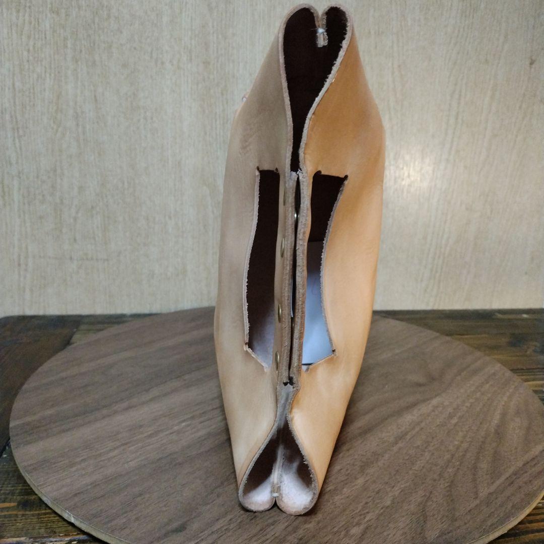 国産サドルレザー　マルチハンドバッグ　アウトドア　普段使い　通勤　ファッション4