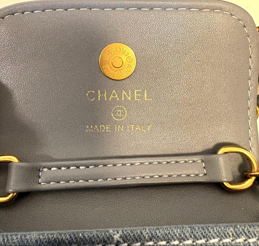 CHANEL デニム チェーンポーチ ノベルティ ゴールド金具