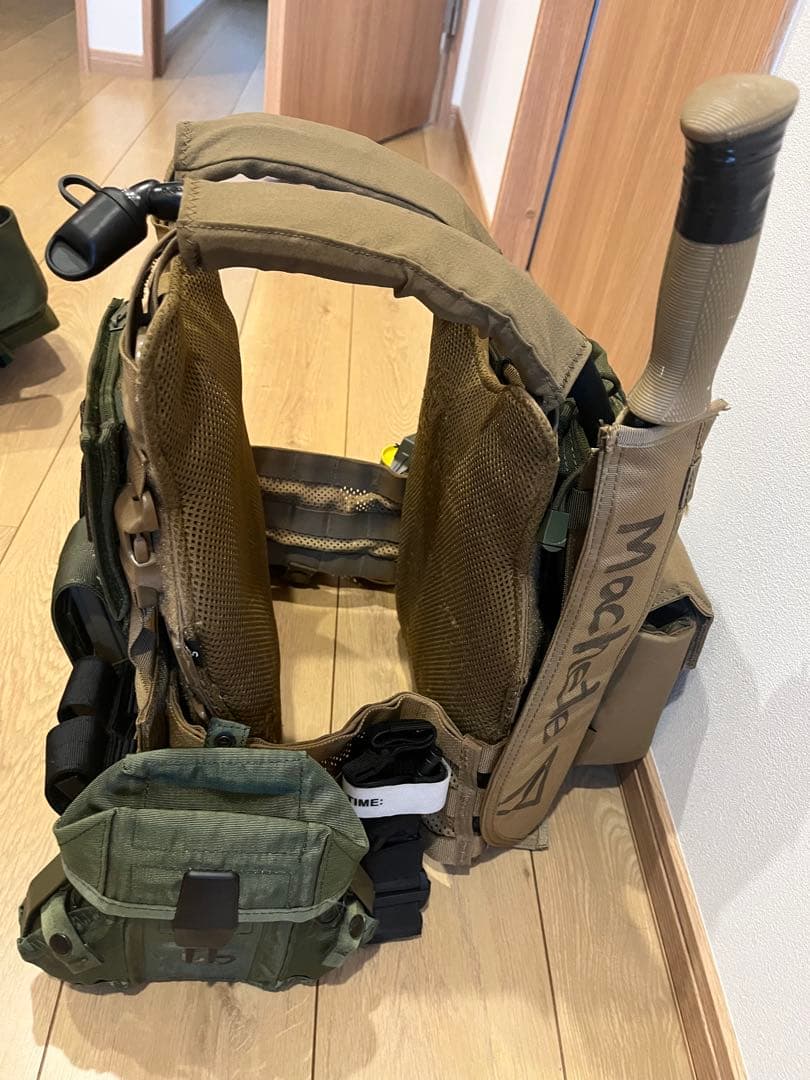 ベロシティ　プレートキャリア　その他サバゲーグッズ