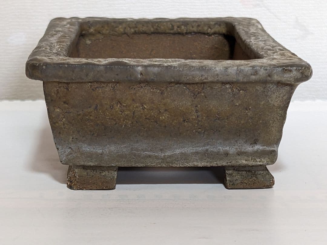 ♢小品盆栽鉢 辰山の釘彫り印 長方形四足ミニ盆栽鉢？中国 国内 古美術