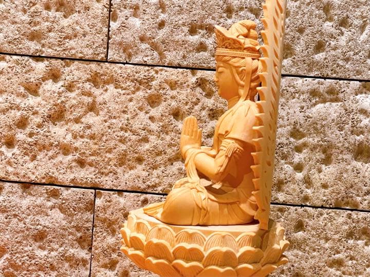 【八尊仏 普賢菩薩（ふげんぼさつ）】檜 木彫り 置物 ¥41,250