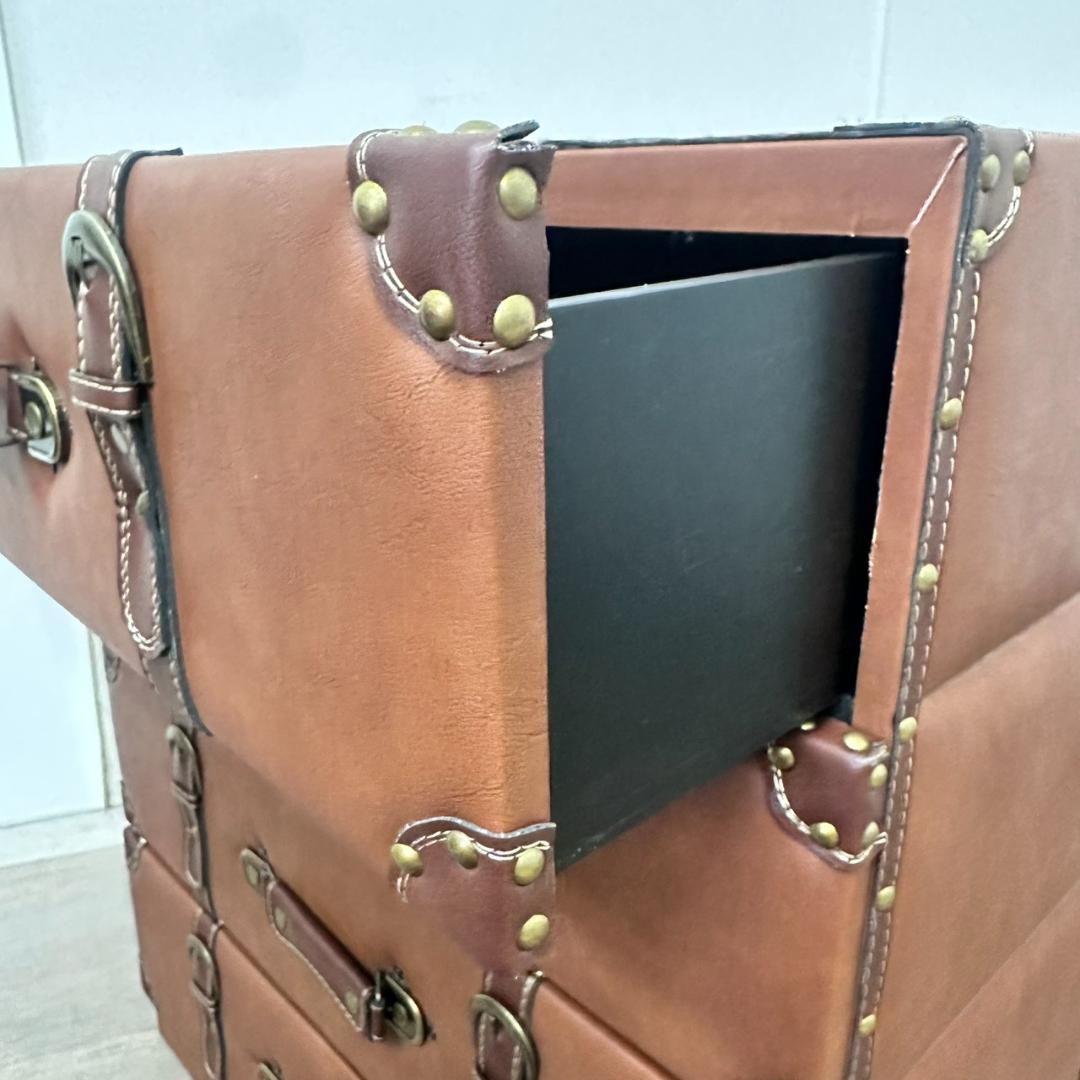 【新品】アンティーク調 トランク風 チェスト 4段 レザー調 タンス