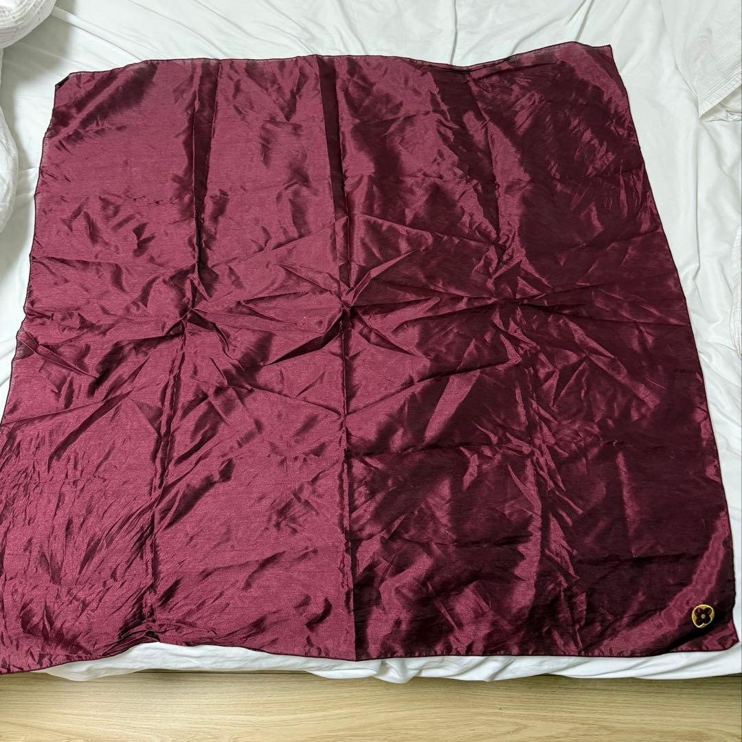 LOUIS VUITTON バーガンディ 花刺繍 生地