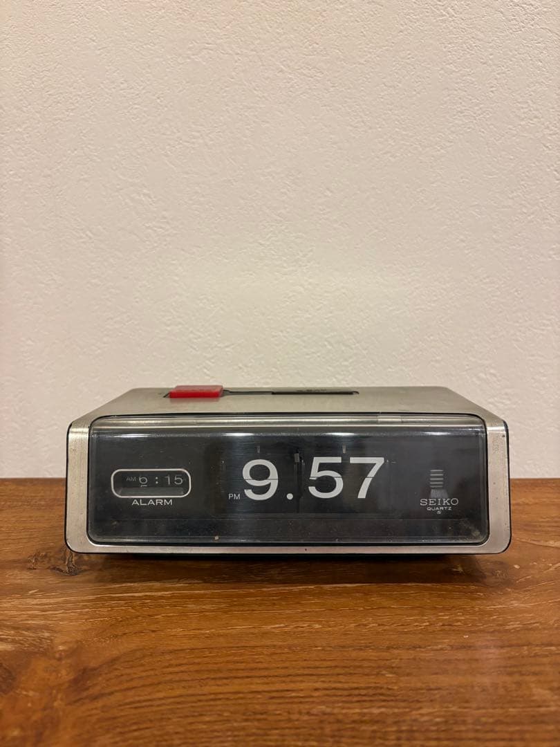 希少色】SEIKOセイコー 昭和レトロ パタパタ時計 デジタルアラーム