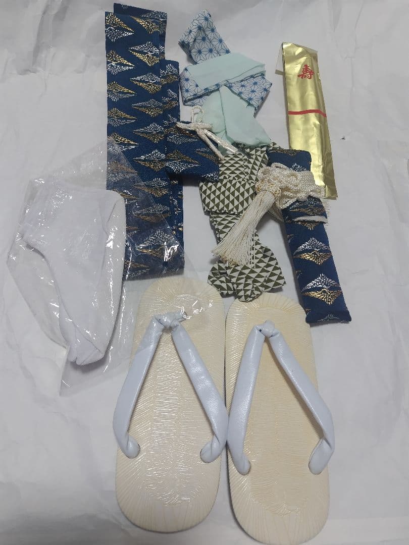 青色グラデーションの伝統的和装セット