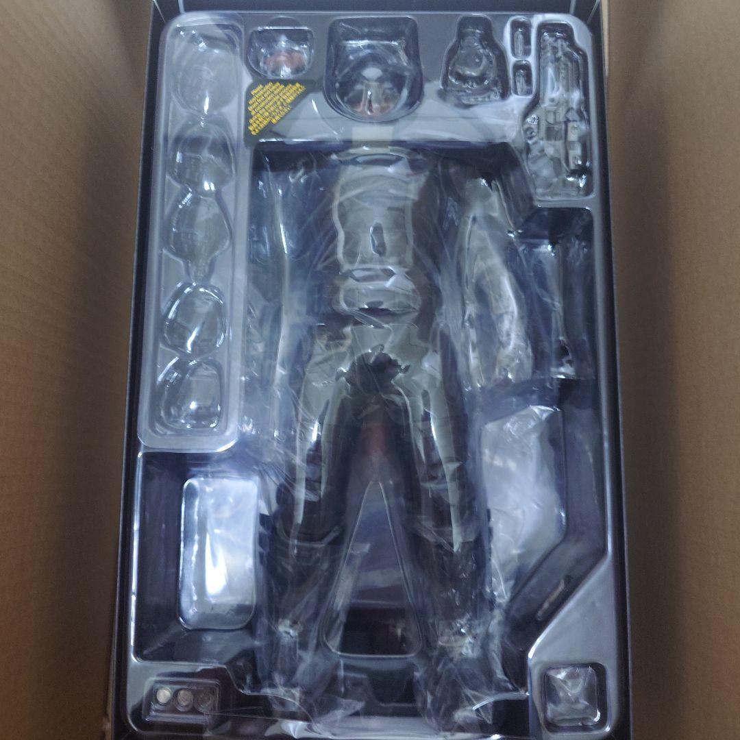 ホットトイズ BVS アーマードバットマン ブラッククロム版