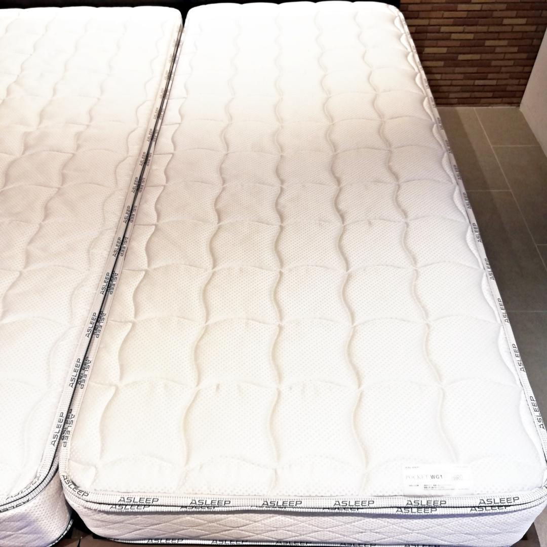 ◇美品　ASLEEP フレーム＋マットレス　セミシングル２台
