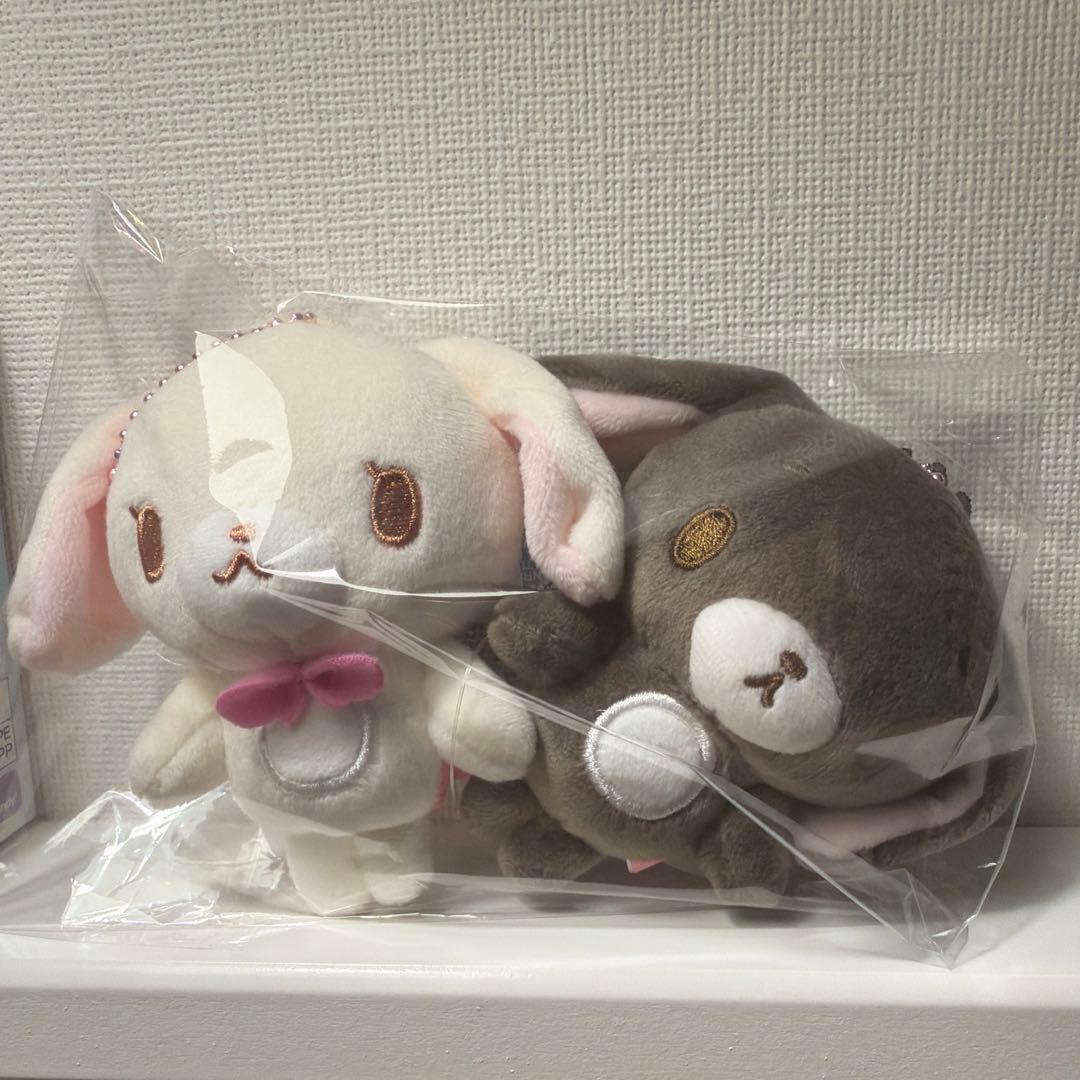 シュガーバニーズ ぬいぐるみマスコット しろうさ くろうさ - メルカリ