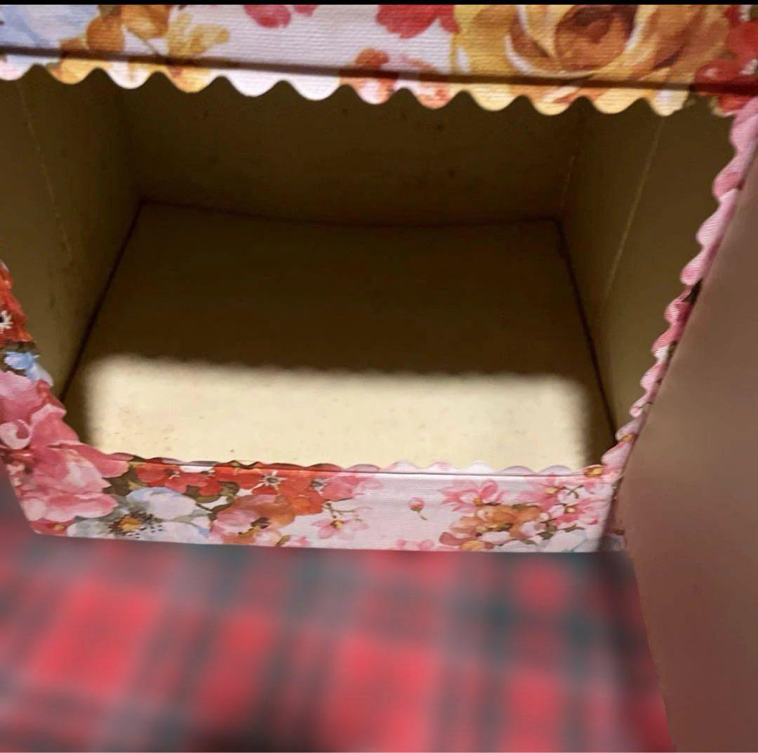 昭和レトロポップ♡花柄収納棚&裁縫箱