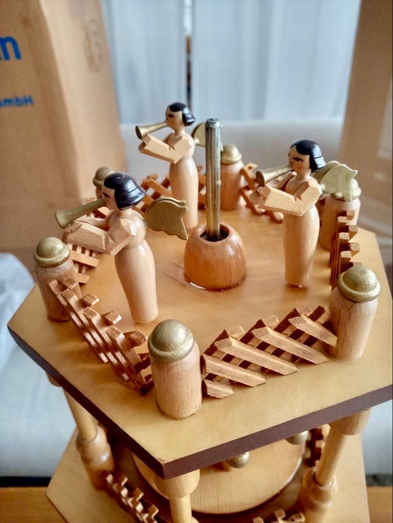 tykkylumi　　クリスマスピラミッド　特大　5段　ドイツ　ザイフェン