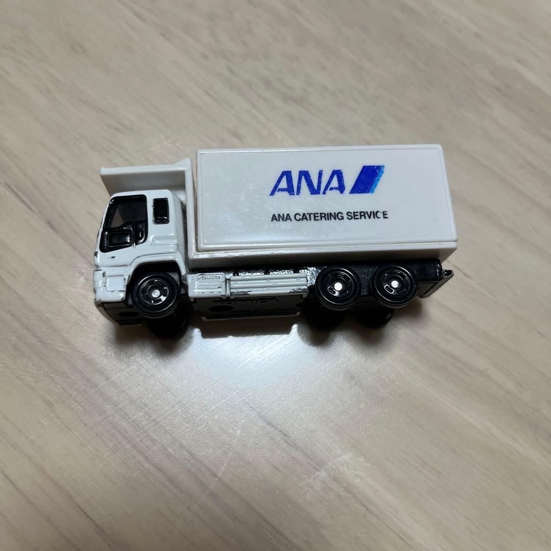 限定品】トミカ ANAケータリングサービス フードローダー車 - メルカリ