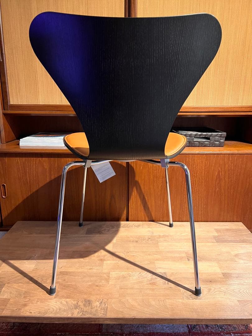 正規品 FRITZ HANSEN セブンチェア 3107フロントパディン➂ 1脚 - メルカリ