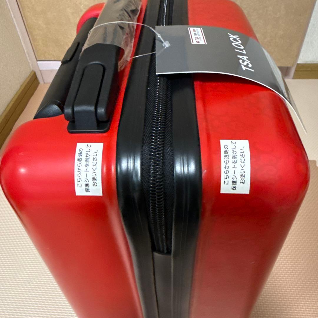 新品 yoshikitty トランク型キャリーケース - メルカリ