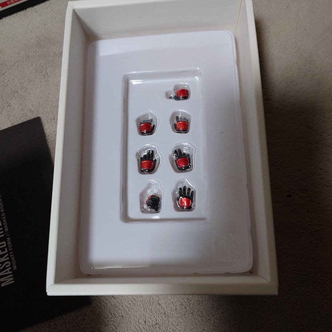 真骨彫 仮面ライダークウガ BEATCHASER 2000 - メルカリ