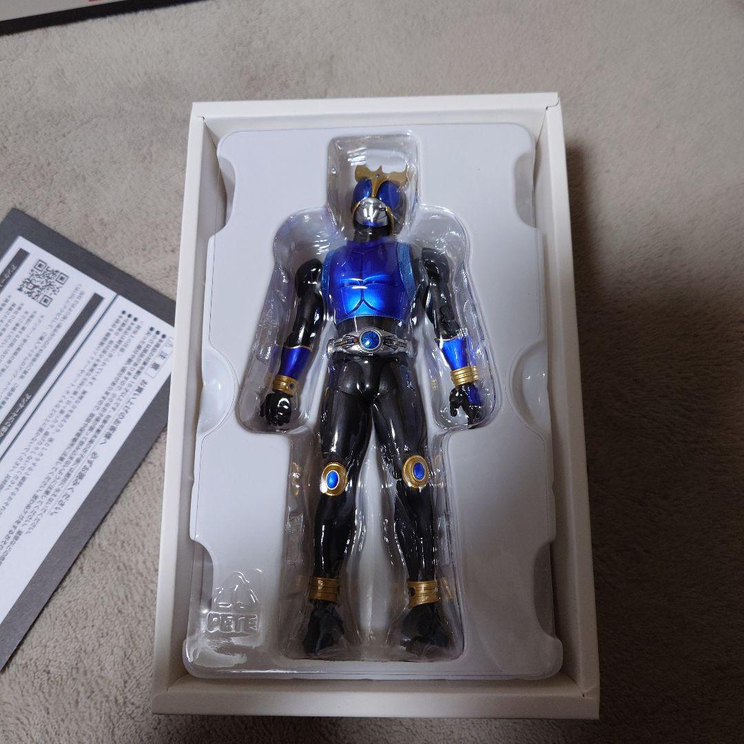 真骨彫 仮面ライダークウガ BEATCHASER 2000 - メルカリ