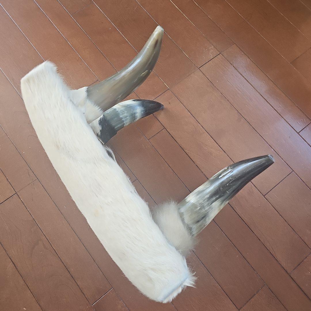 オットマン動物の角の足　レアです！お部屋がおしゃれになります‼️