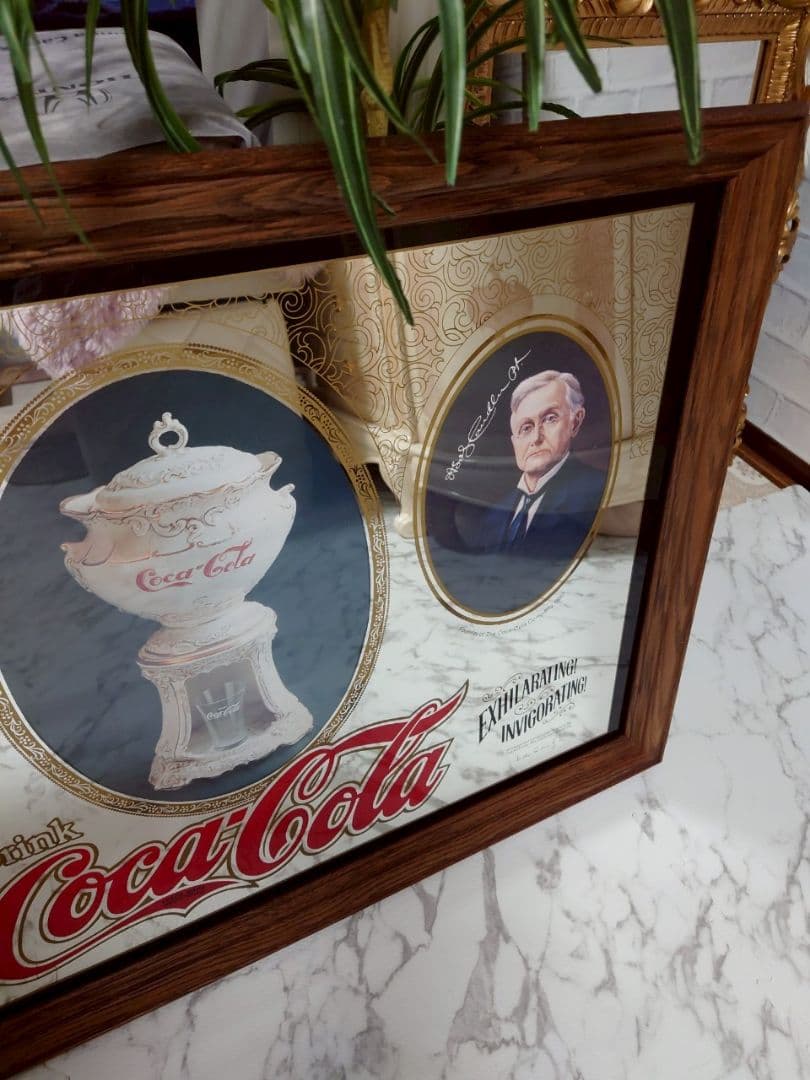 コカコーラ　壁掛けミラー