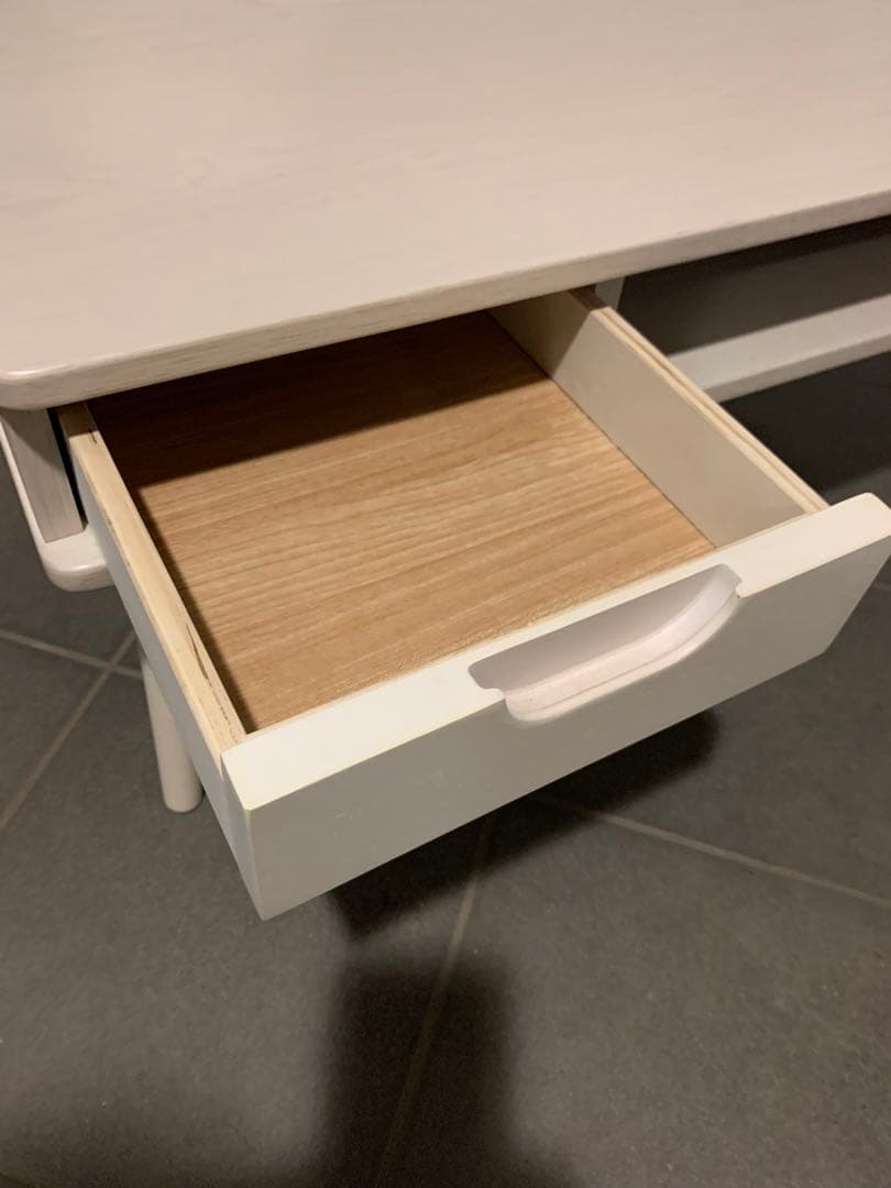 モデルルーム配置品／引き出し付 リビングテーブル カジュアル センターテーブル