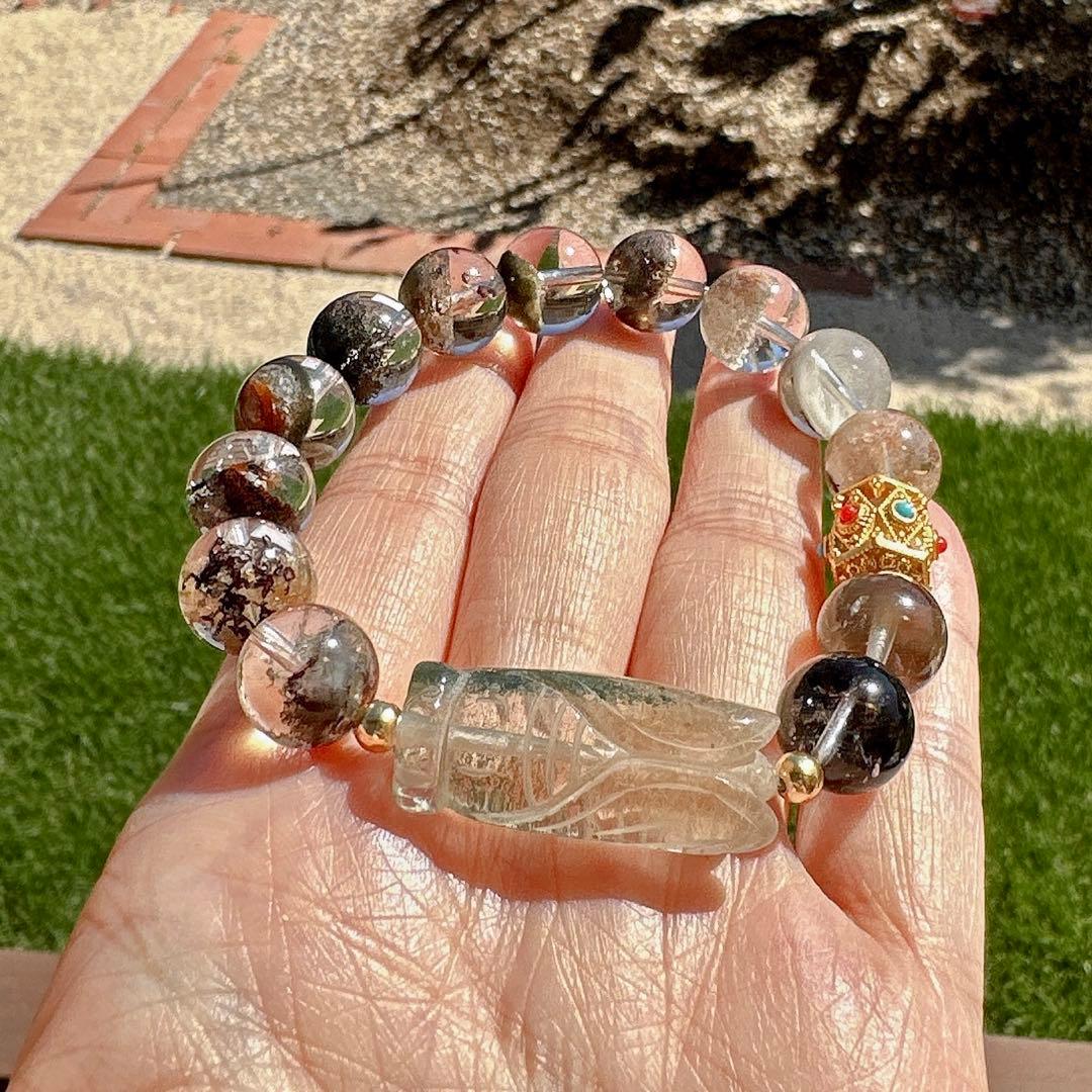 ガーデンルチルクラスター彫刻蝉（セミ）