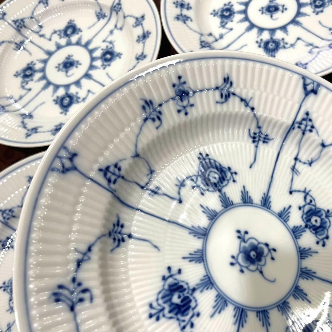 新品【4枚セット】ロイヤルコペンハーゲン ブルーフルーテッド プレイン 深皿