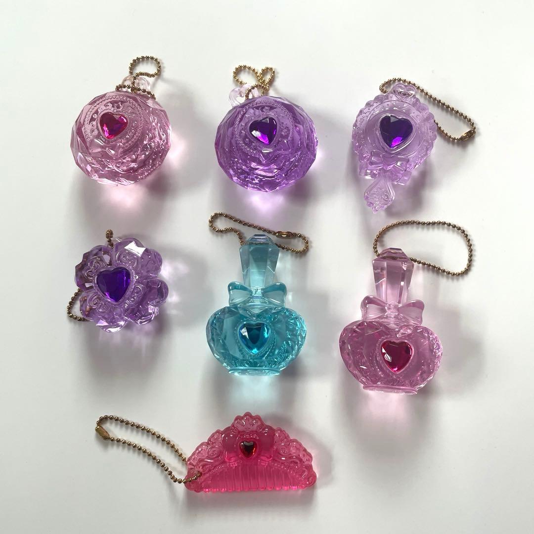 大量 バラ売り可 キラキラ アクリルアイス キーホルダー フクヤ - メルカリ