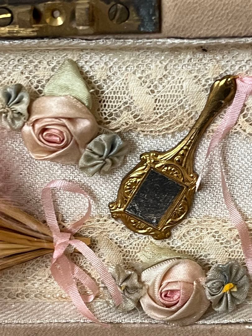 アンティークヴィンテージビスクドールミニョネット ボックスローズリボンレース