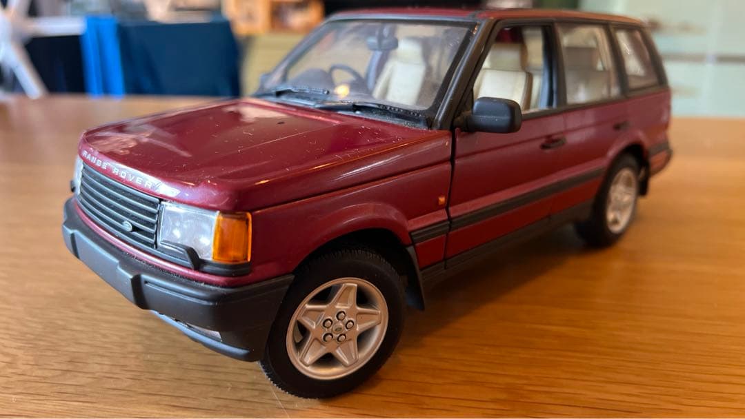 【激レア】1/18 レンジローバー ランドローバー 4.6HSE ミニカー