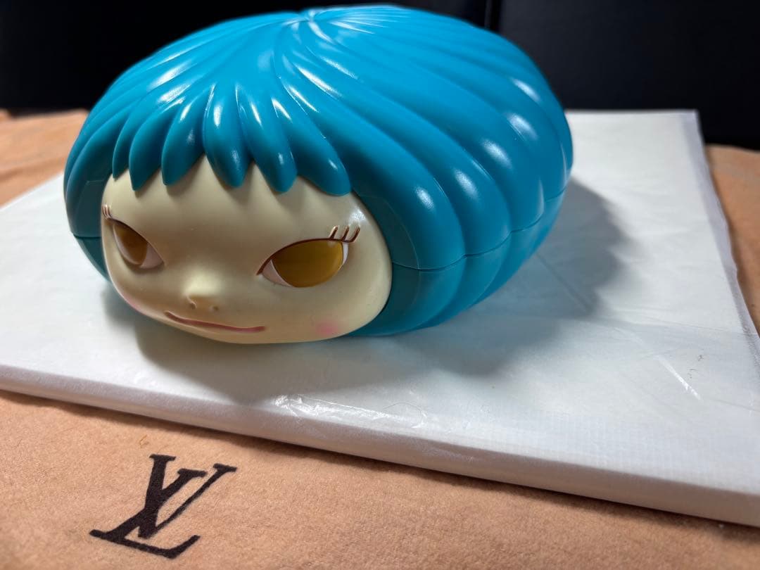 奈良美智 Yoshitomo Nara グミガール 2006年完売モデル 稀少 - メルカリ