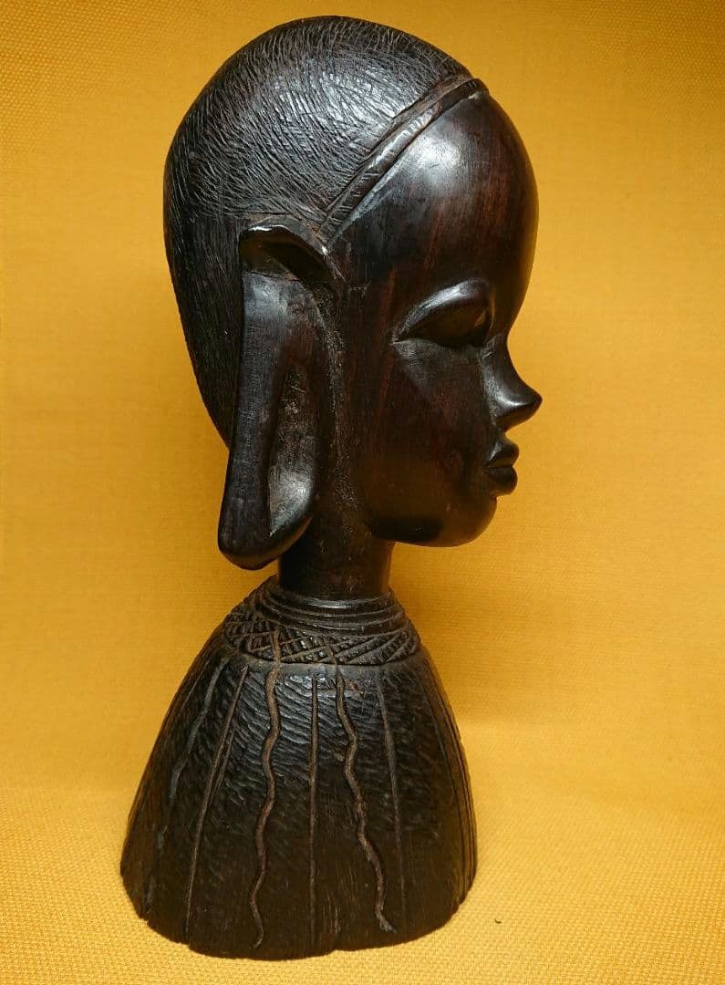 人形　木彫　黒檀　彫像　オブジェ　置物　インテリア　工芸品　美術品　A1299