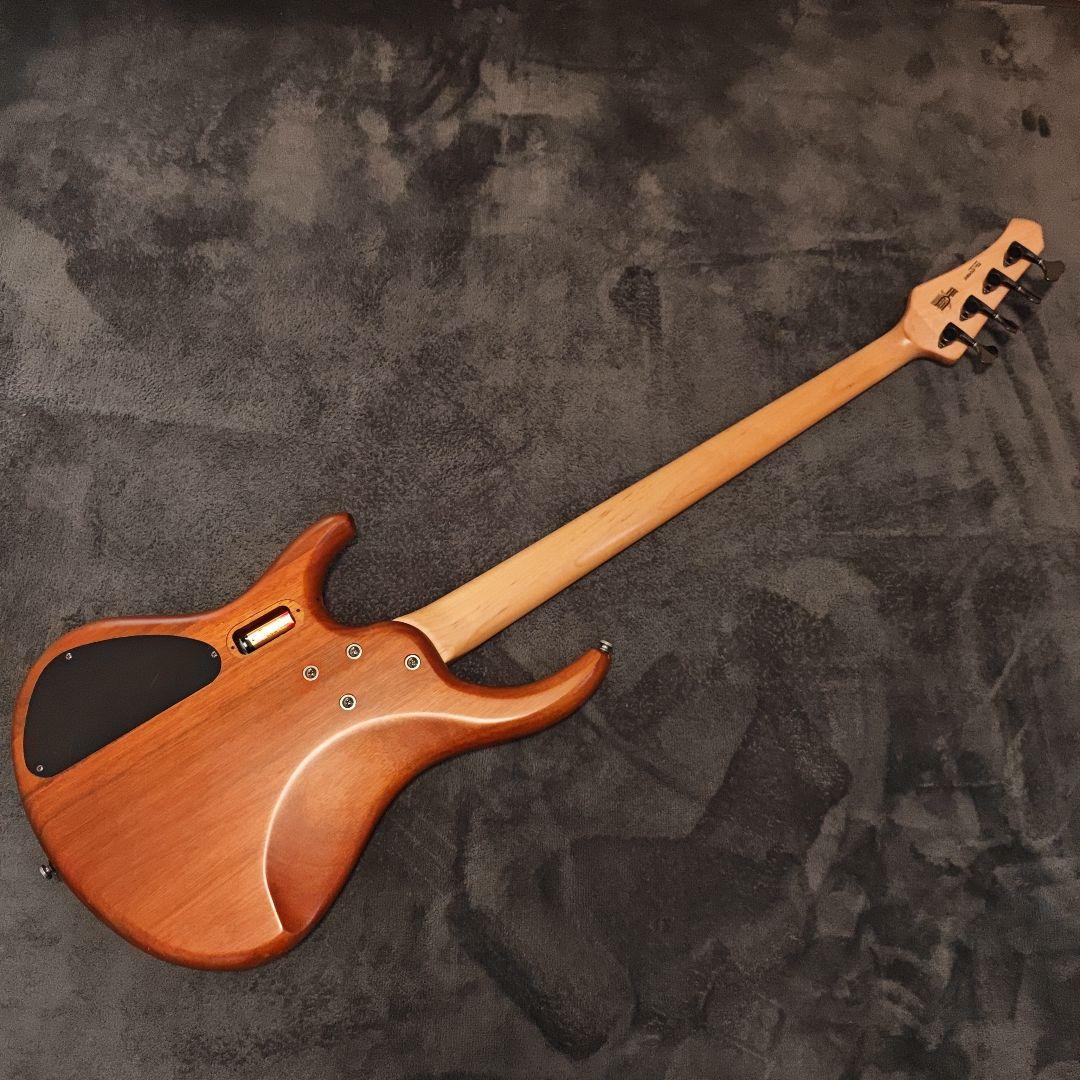 【訳アリ】MTD Kingston Z4 エレキベース