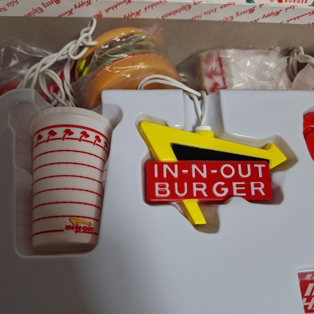 in n out カリフォルニア　ストリングスライト　インアンドアウト