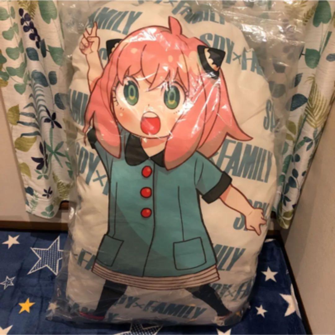 一番くじ　SPY×スパイファミリー　A賞　アーニャ　クッション　皿　イーゼル