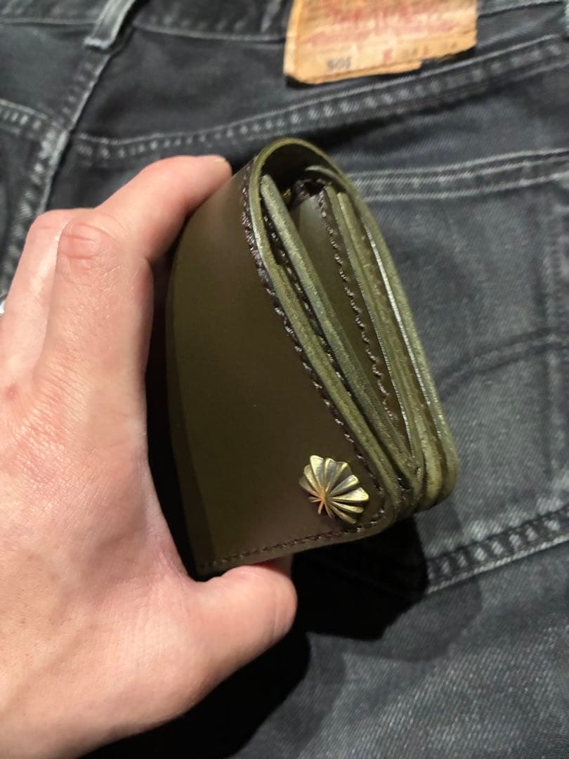 トラッカーウォレット ミドル ミリタリーカーキ ブルガロ ※小判カン