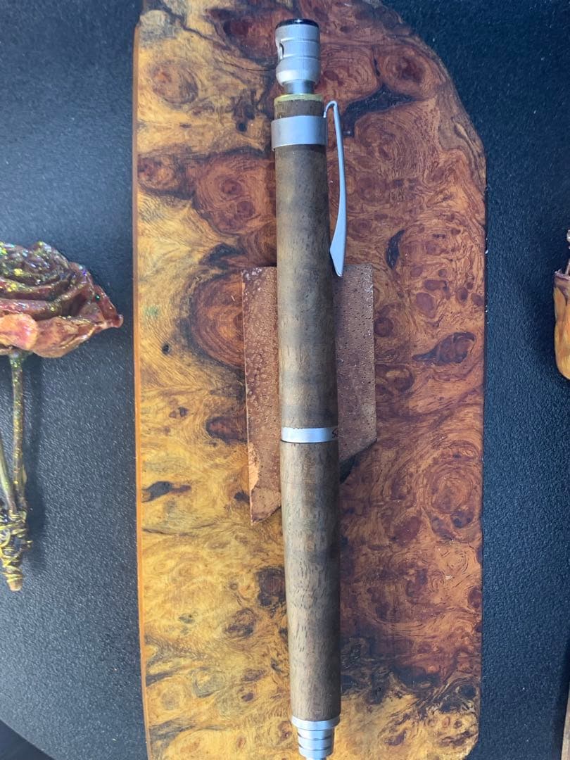 +10Nikas20クラロウォルナット縮杢0.5mm