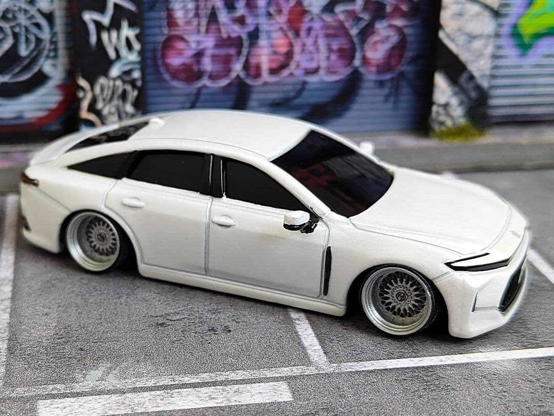 トミカ改造 トヨタ 新型クラウン サイドミラー付き ☆深リム ☆ホット