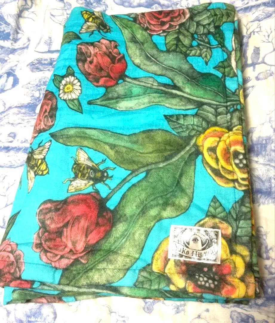 チ*ー様 ボリス雑貨店　寝具　ブランケット　ヒグチユウコ　青の花柄